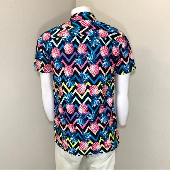 Men’s surf society Retro Pineapple Button up Tee - Picture 4 of 8